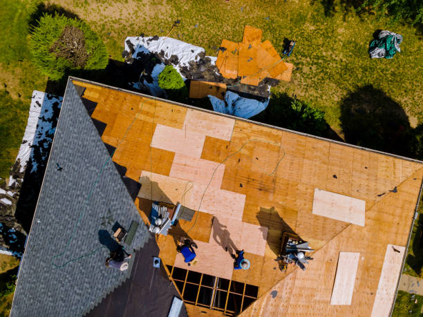Quick and Trustworthy Emergency Roof Repair Services in Galatia, IL